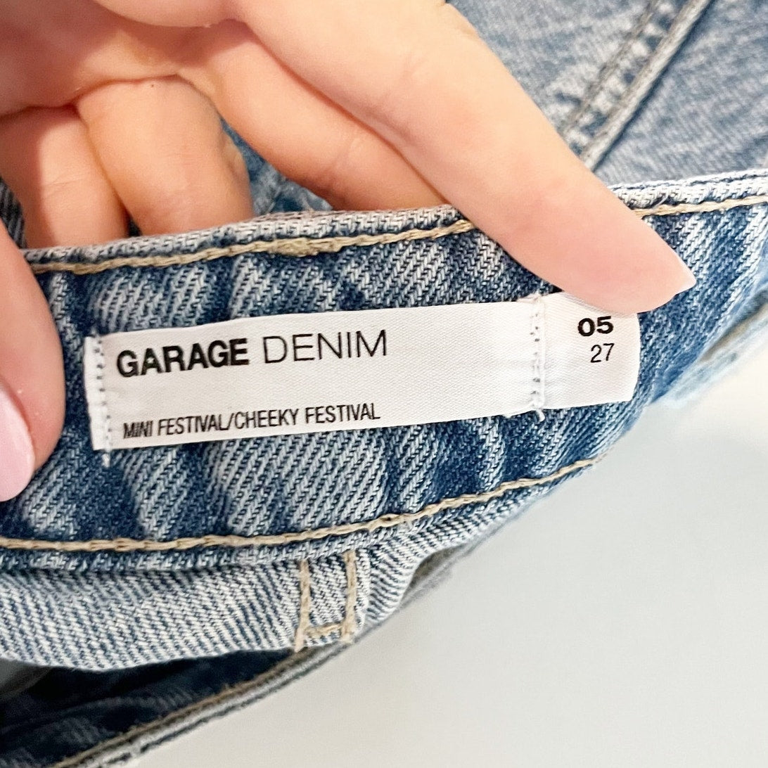 Garage Denim Mini Cheeky Festival Frayed Raw Hem Jean Shorts Blue 27
