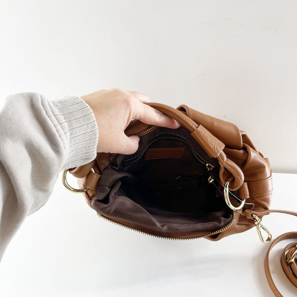 Valentina Fiore Quilted Leather Crossbody Bag Purse Brown