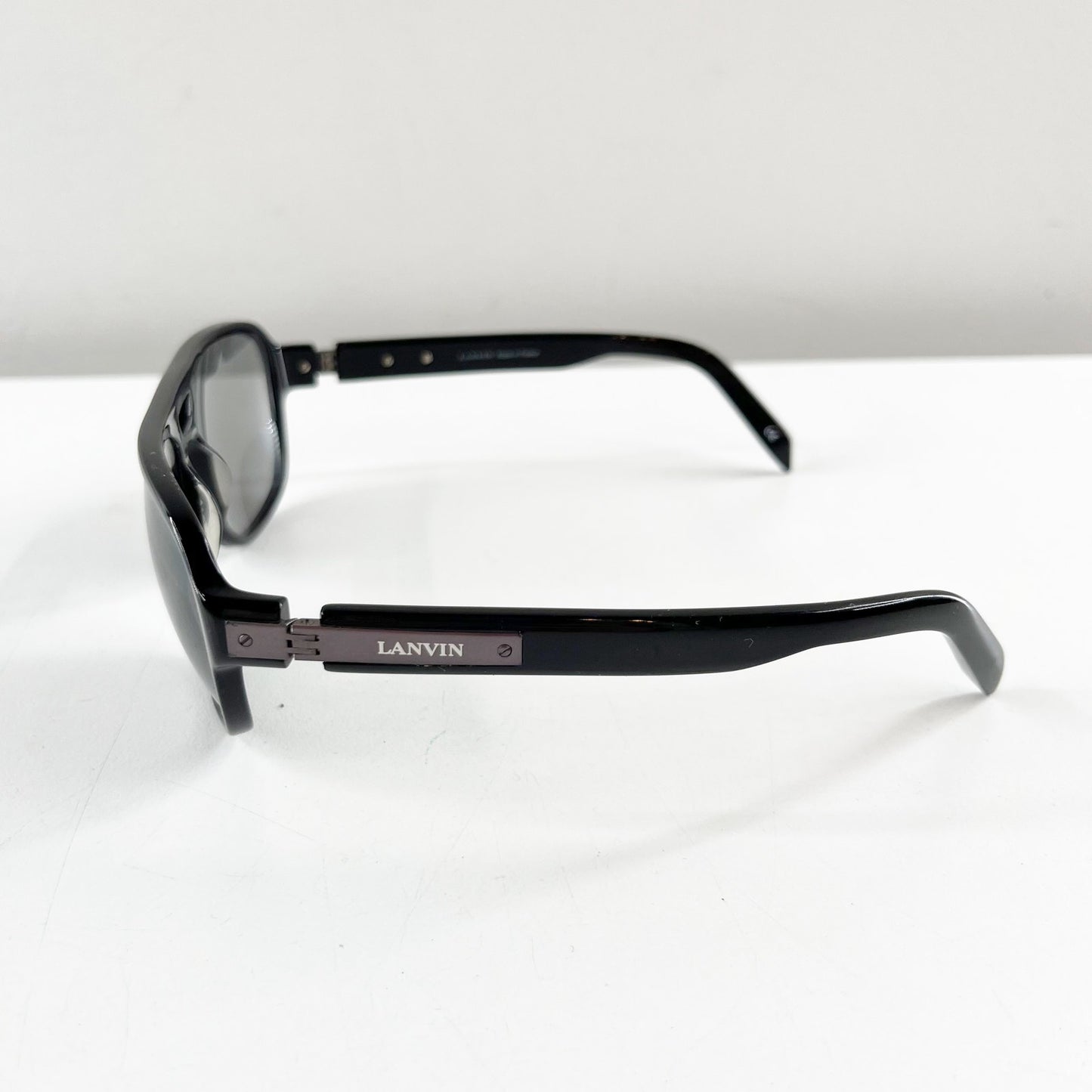 Lanvin Aviator Sunglasses Black with Case