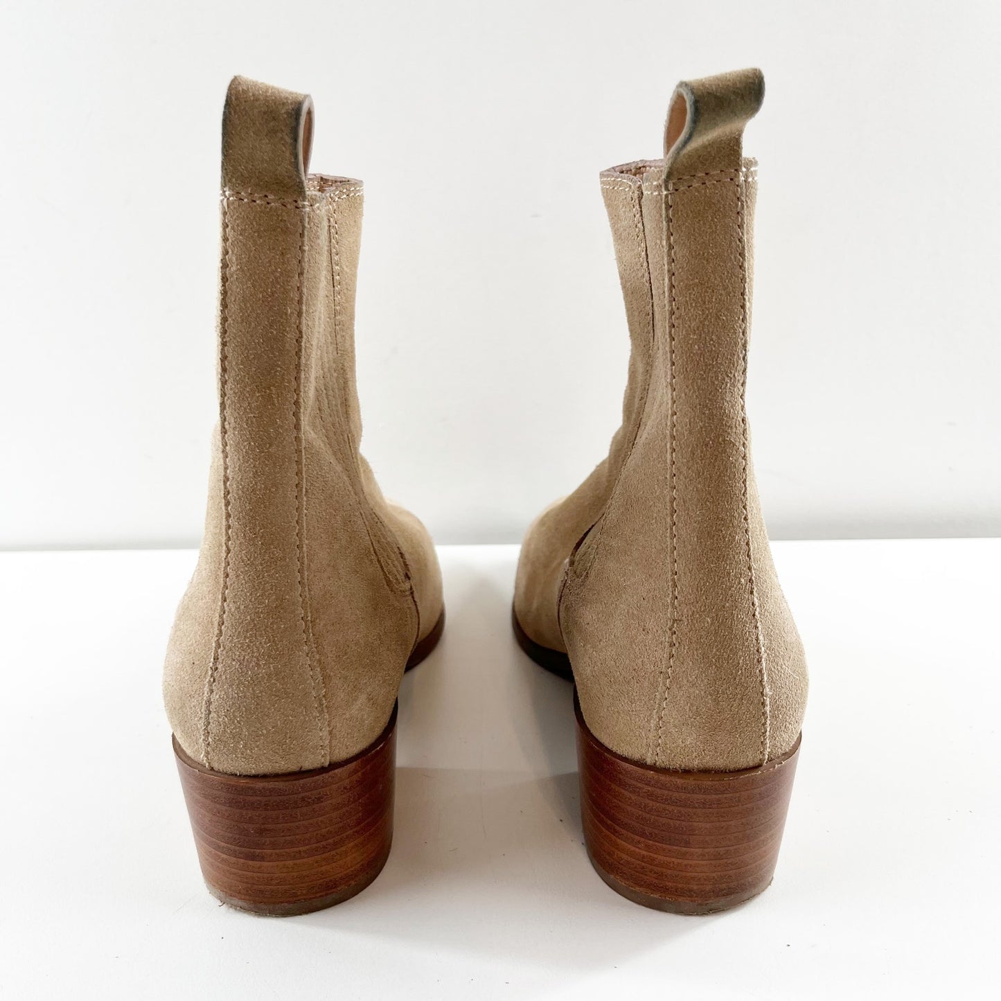 Banana Republic Suede Pull On Ankle Boots Booties Tan 9