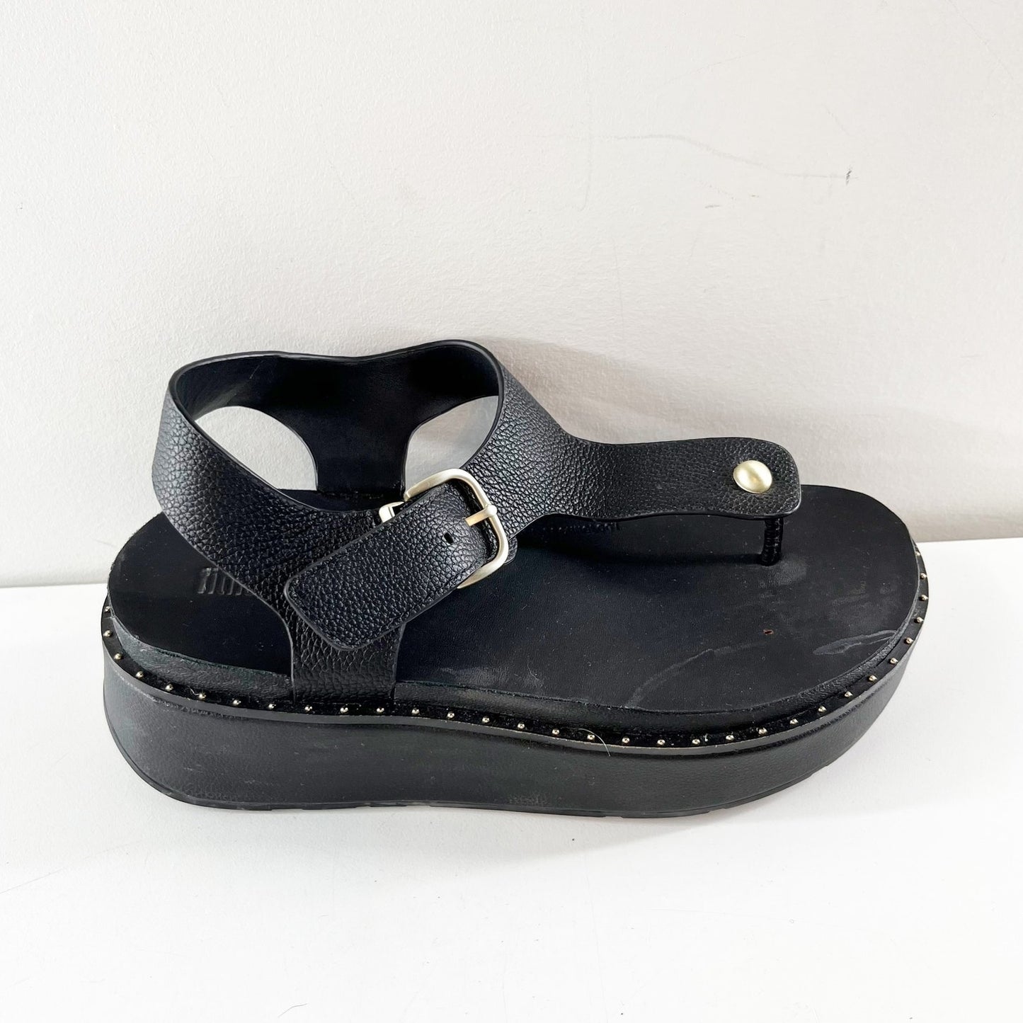 FitFlop GEN-FF Max Buckle Tumbled Leather Thick Sole Slingback Sandal Black 7