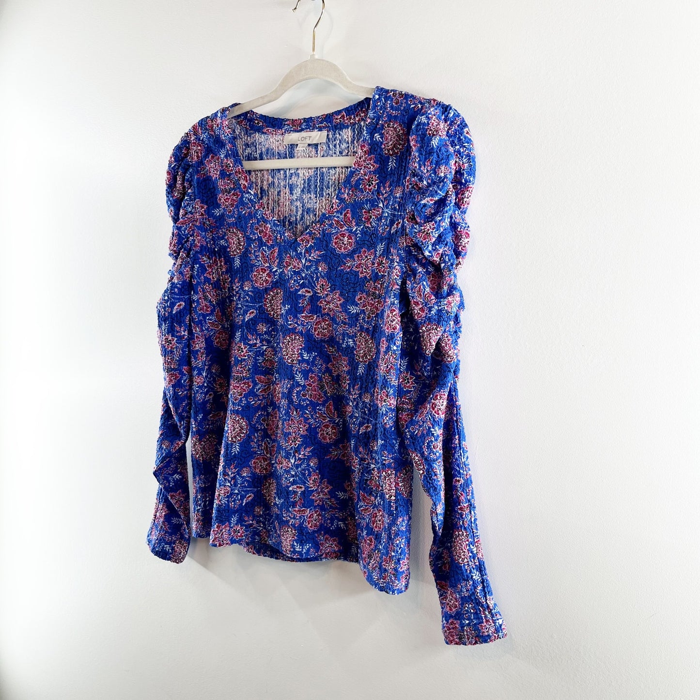 LOFT Garden Shirred Puff Long Sleeve Top Blouse in Cerulean Star Blue Medium