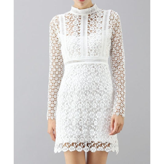 Chicwish Ladylike Floral Crochet Long Sleeve Shift Dress White Small