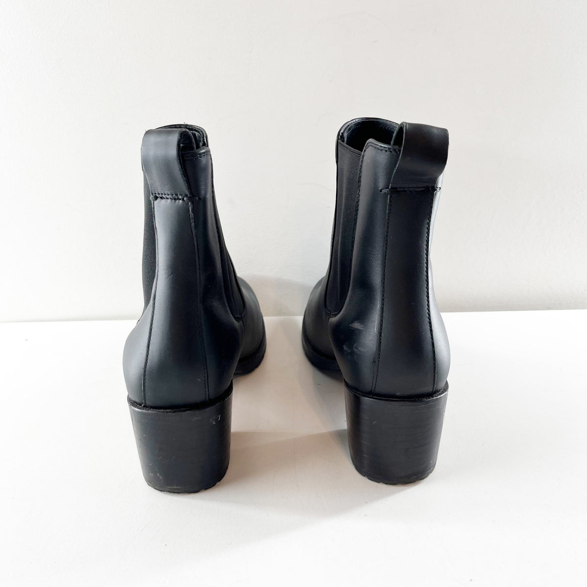Nisolo Ana Go-To Leather Block Heeled Ankle Chelsea Boots Black 8.5