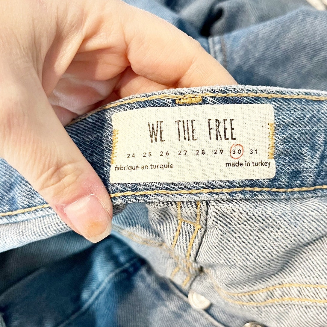Free People Mid Rise Maggie Button Fly Busted Knees Raw Hem Jeans Blue 30 / 10