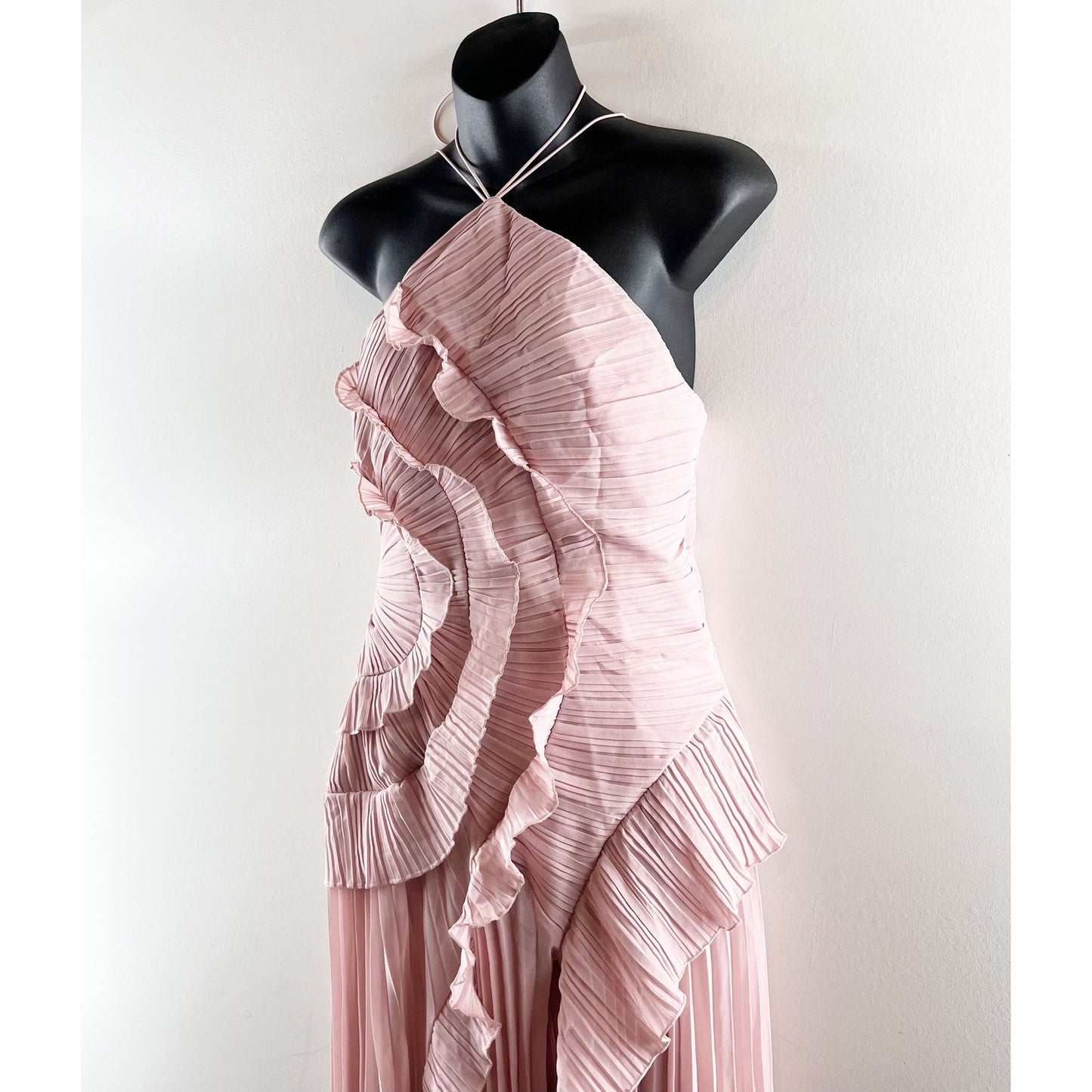 Boutique High Neck Ruffled Pleated Halter Maxi Dress Gown Blush Pink Medium
