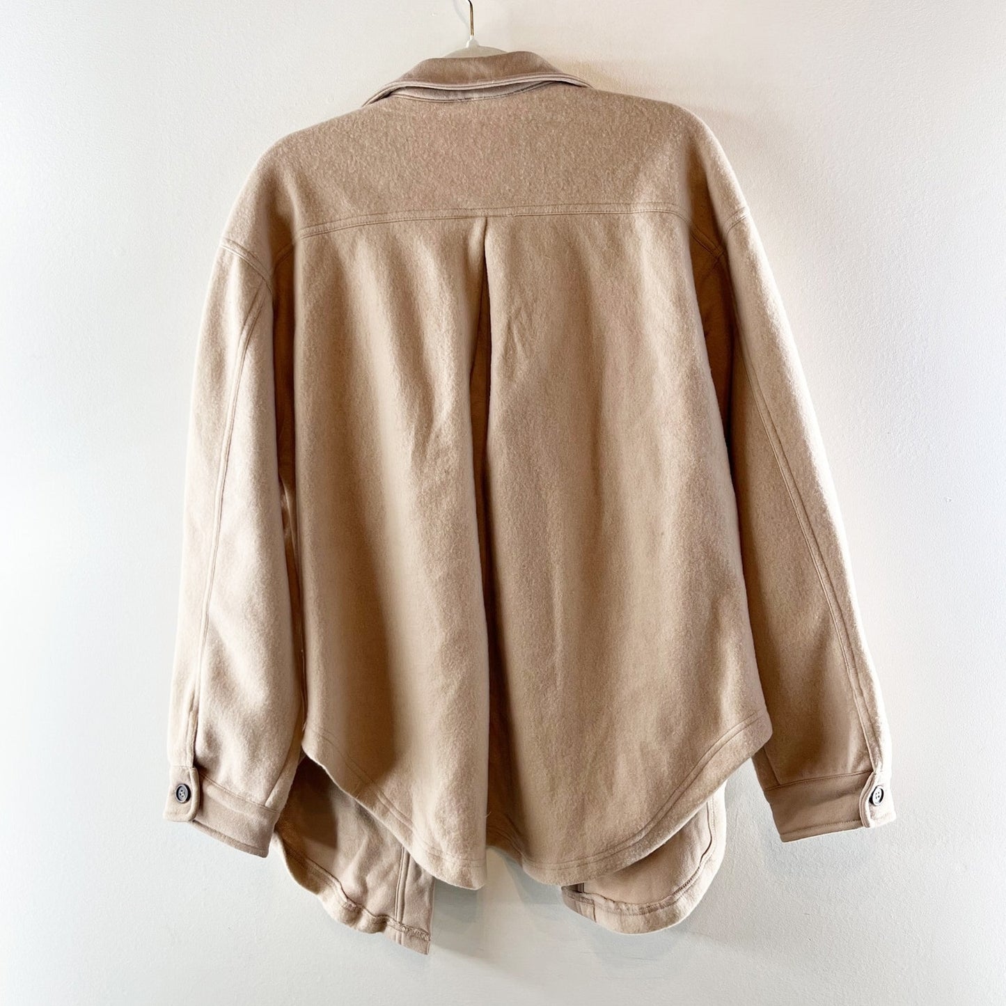 Bobbles & Lace My Go To Shacket Jacket Soft Long Sleeve Taupe Tan Medium