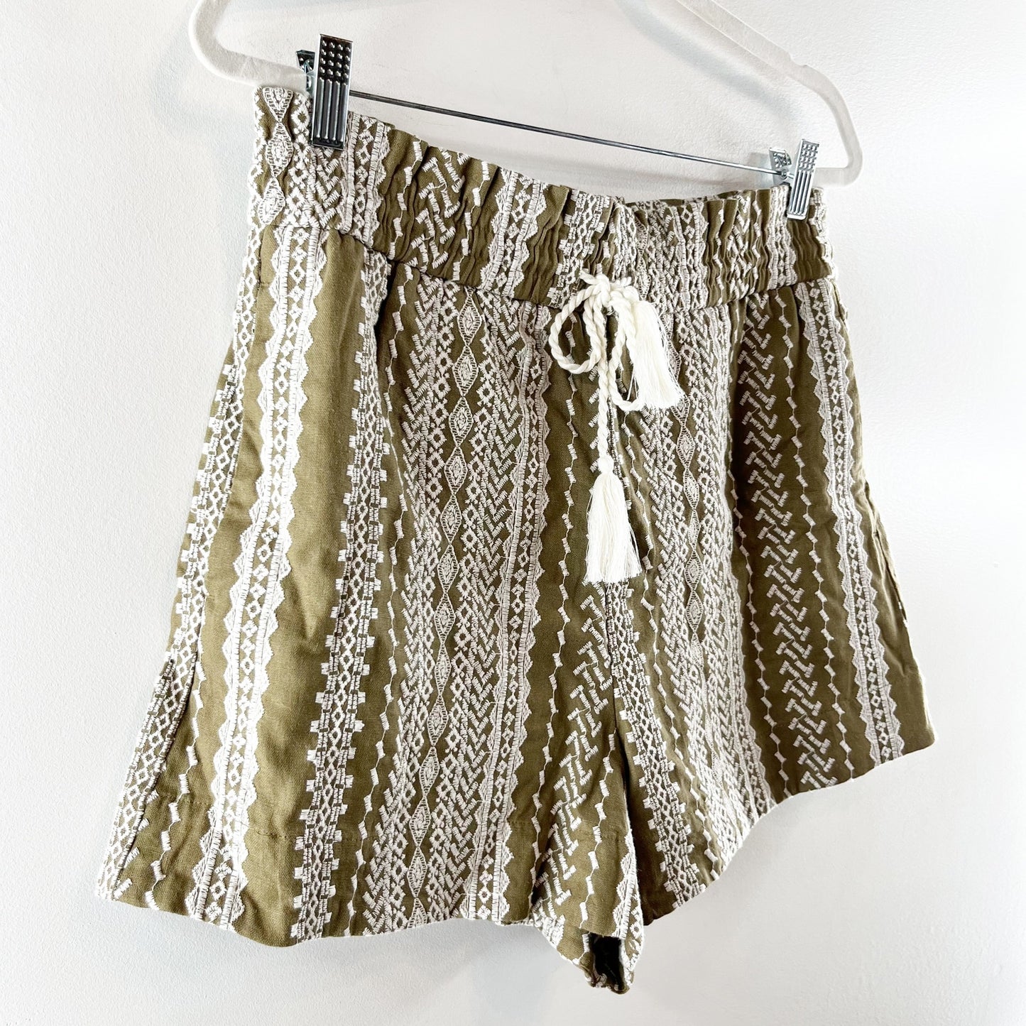 House of Harlow Linen High Rise Embroidered Boho Shorts Green Medium
