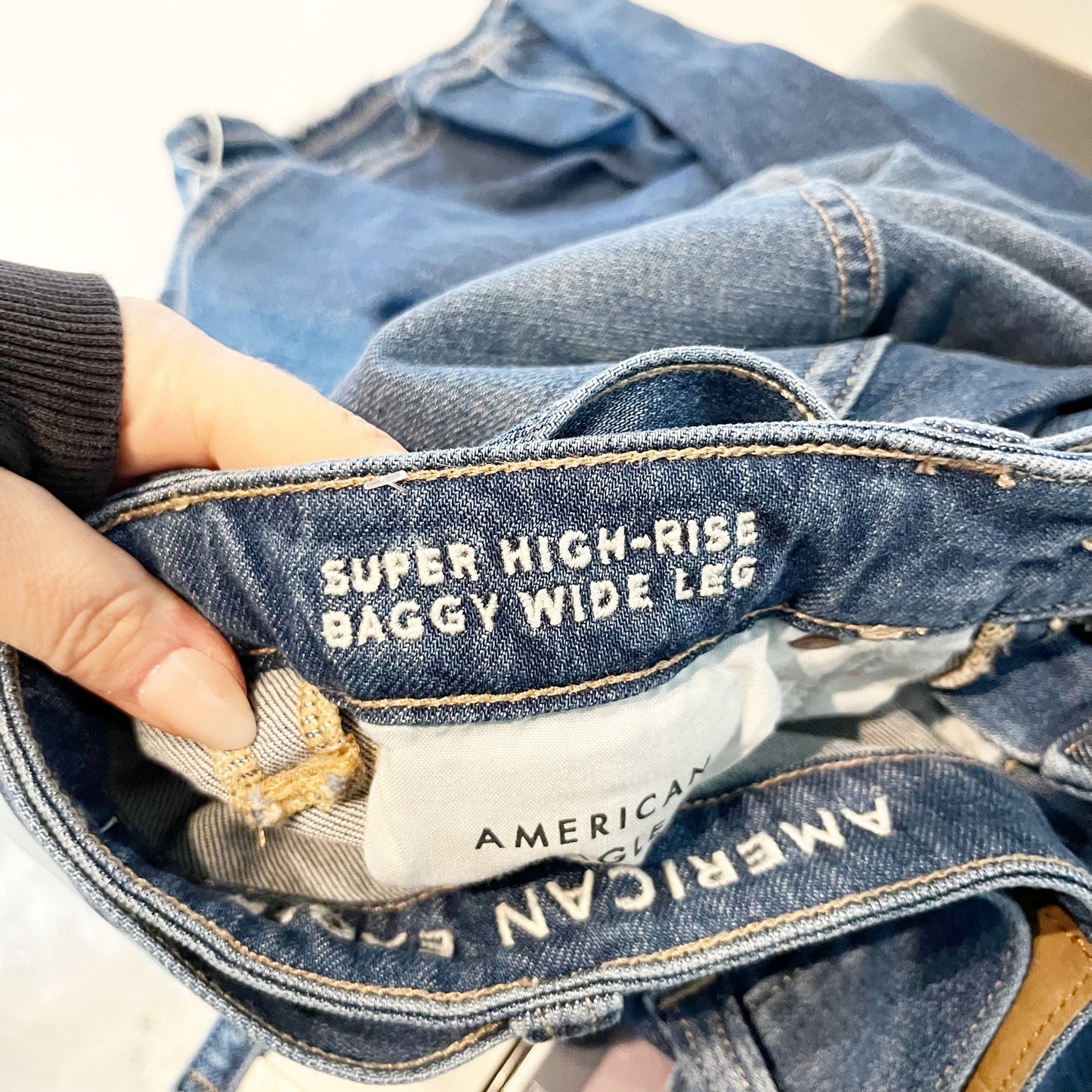 American Eagle Outfitters Super High Rise Baggy Wide Leg Cargo Jeans Blue 0