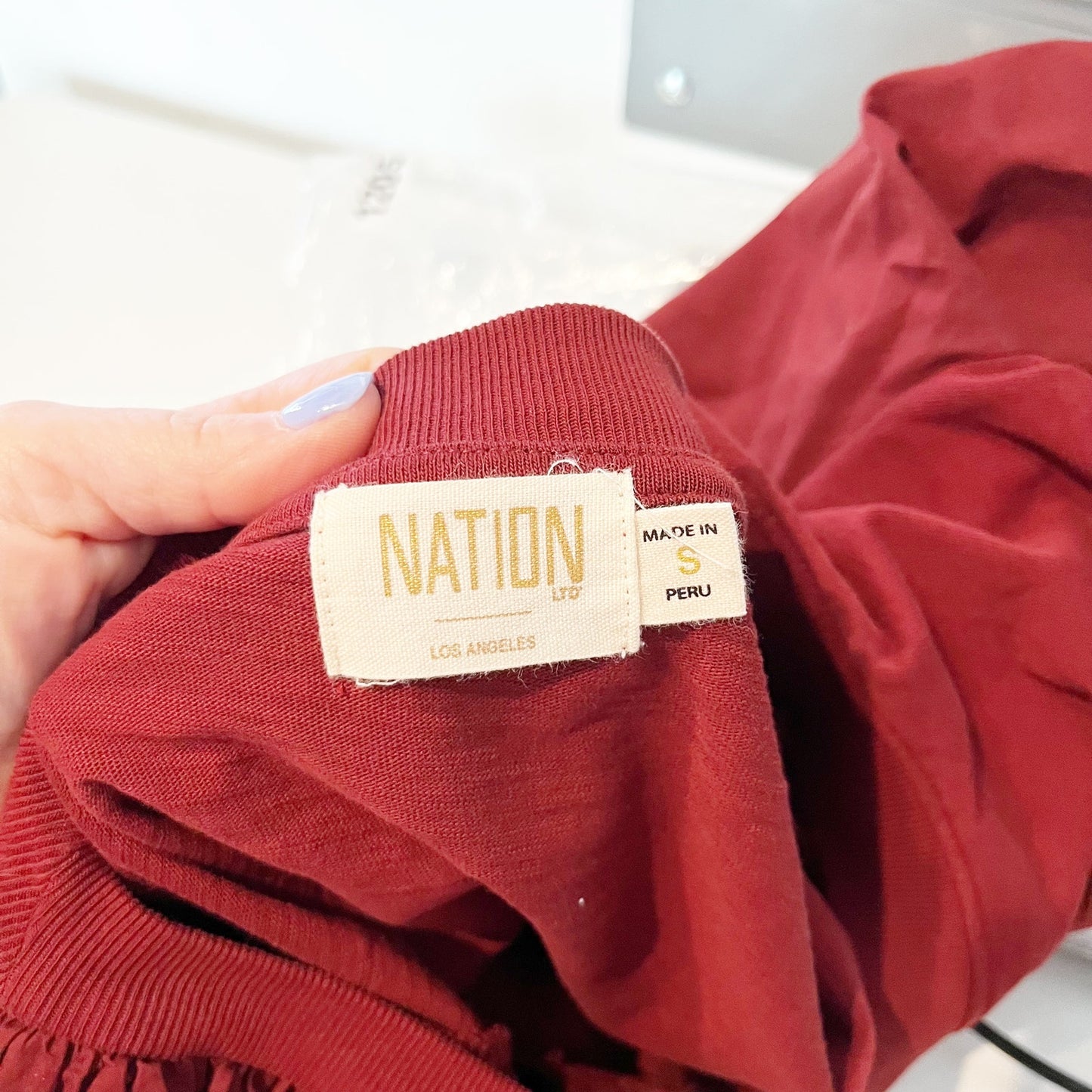 Nation LTD Asymmetrical Notch Neckline 3/4 Puff Sleeve Top Shirt Red Maroon S