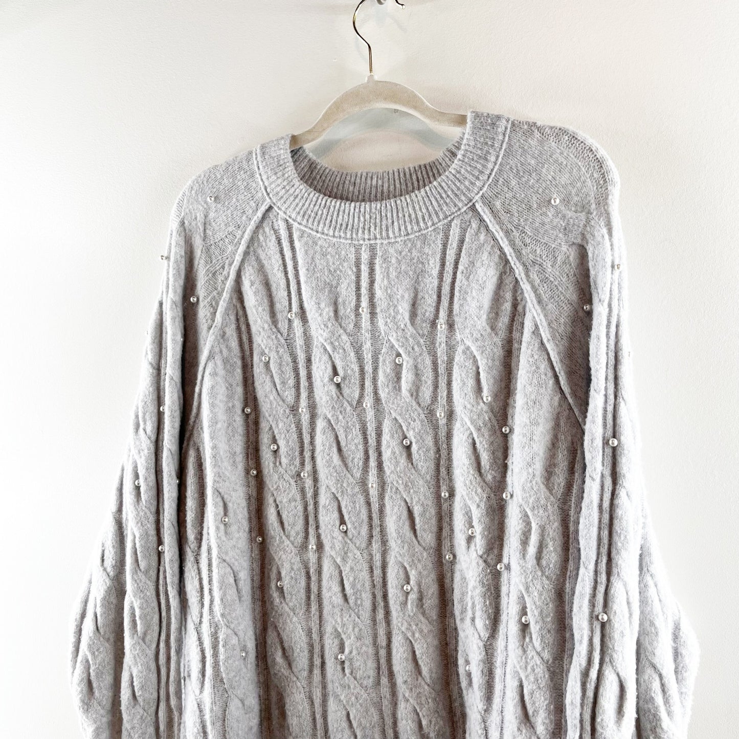 Aerie unReal Crewneck Long Sleeve Cable Pearl Detail Sweater Gray Large