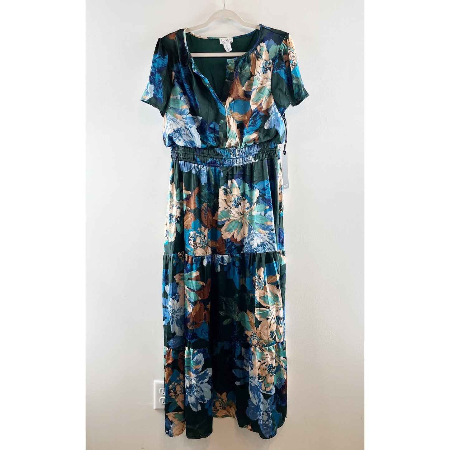 Nicole Miller Short Sleeve Satin Watercolor Floral Maxi Dress Blue Green Large