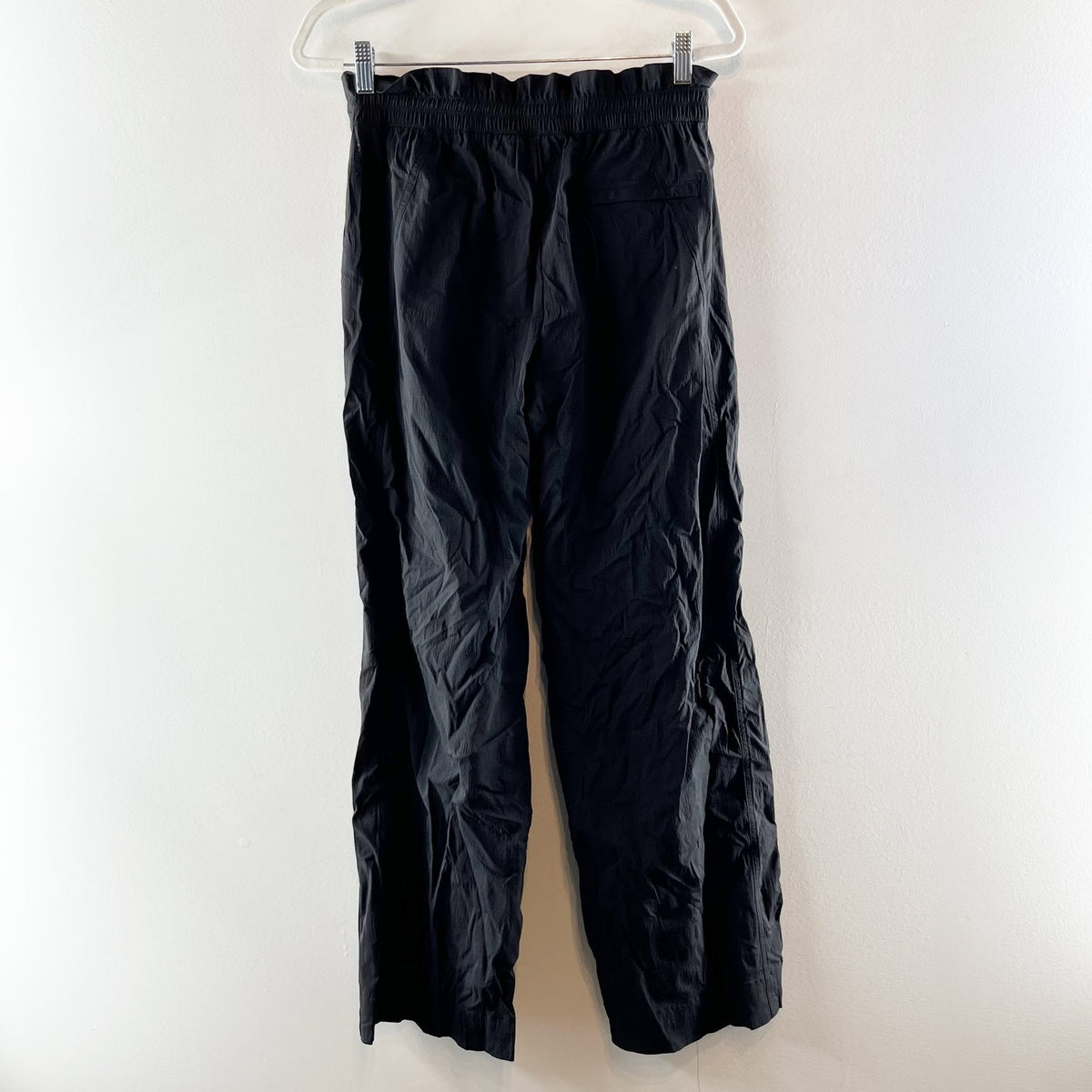 Athleta Trekkie High Rise Parachute Wide Leg Track Pants Black 4
