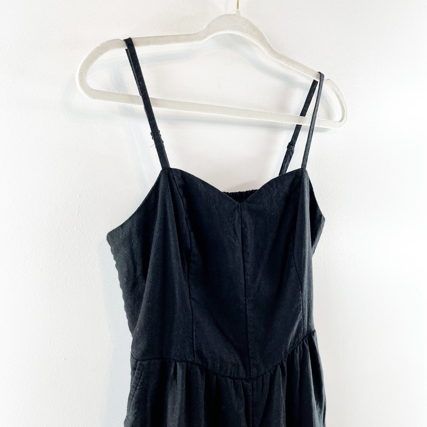 Old Navy Cami Linen Blend Shorts Romper Black Medium