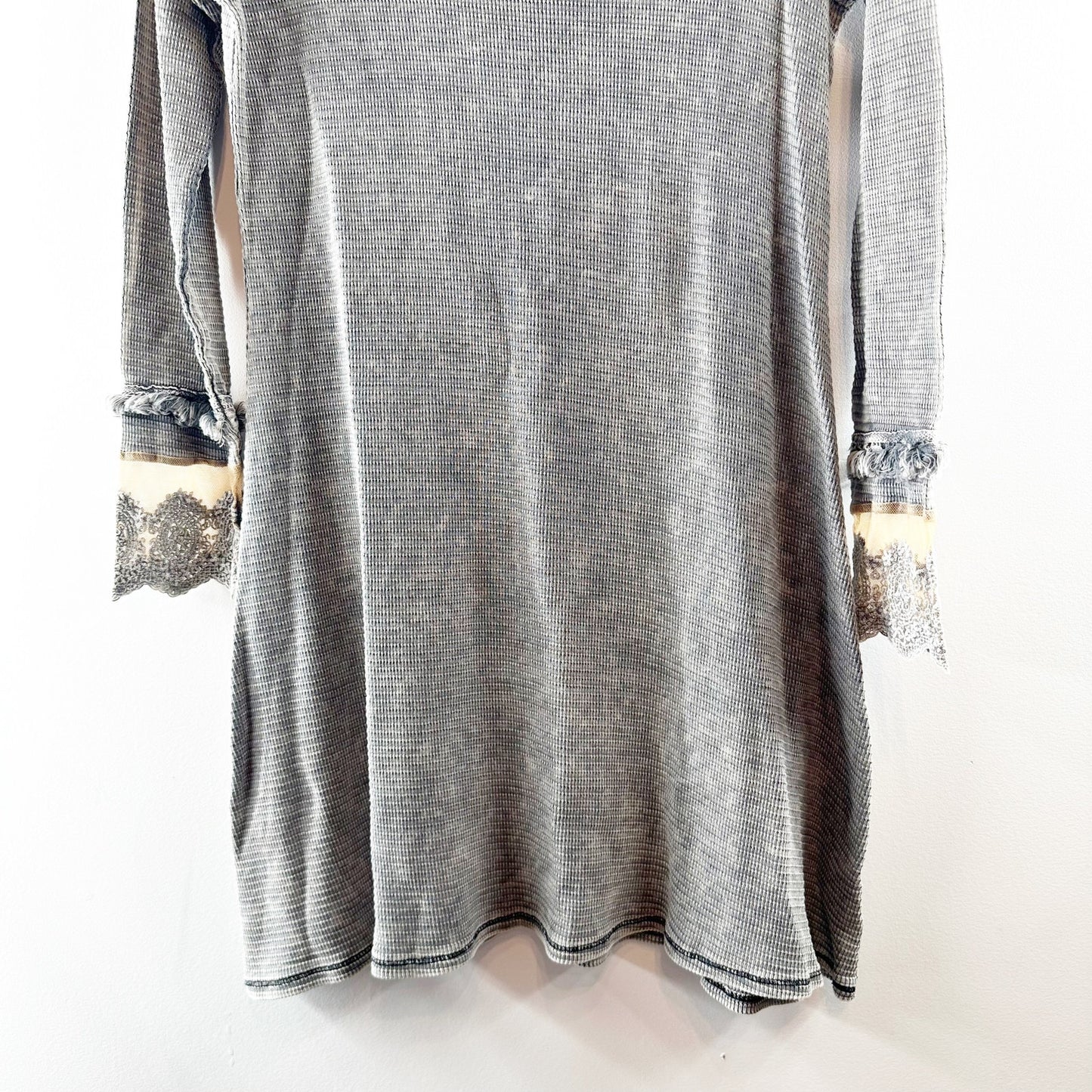 ABLE Thermal Waffle Knit Scoopneck Tunic Long Sleeve Top Mineral Gray Small