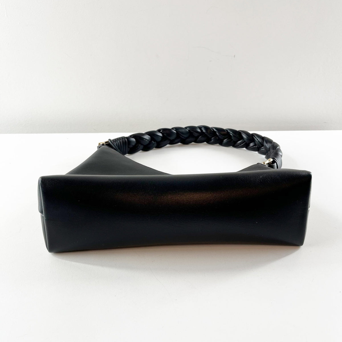 Aupen Nirvana Calfskin Leather with Gold-Tone Metal Shoulder Handbag Noir Black
