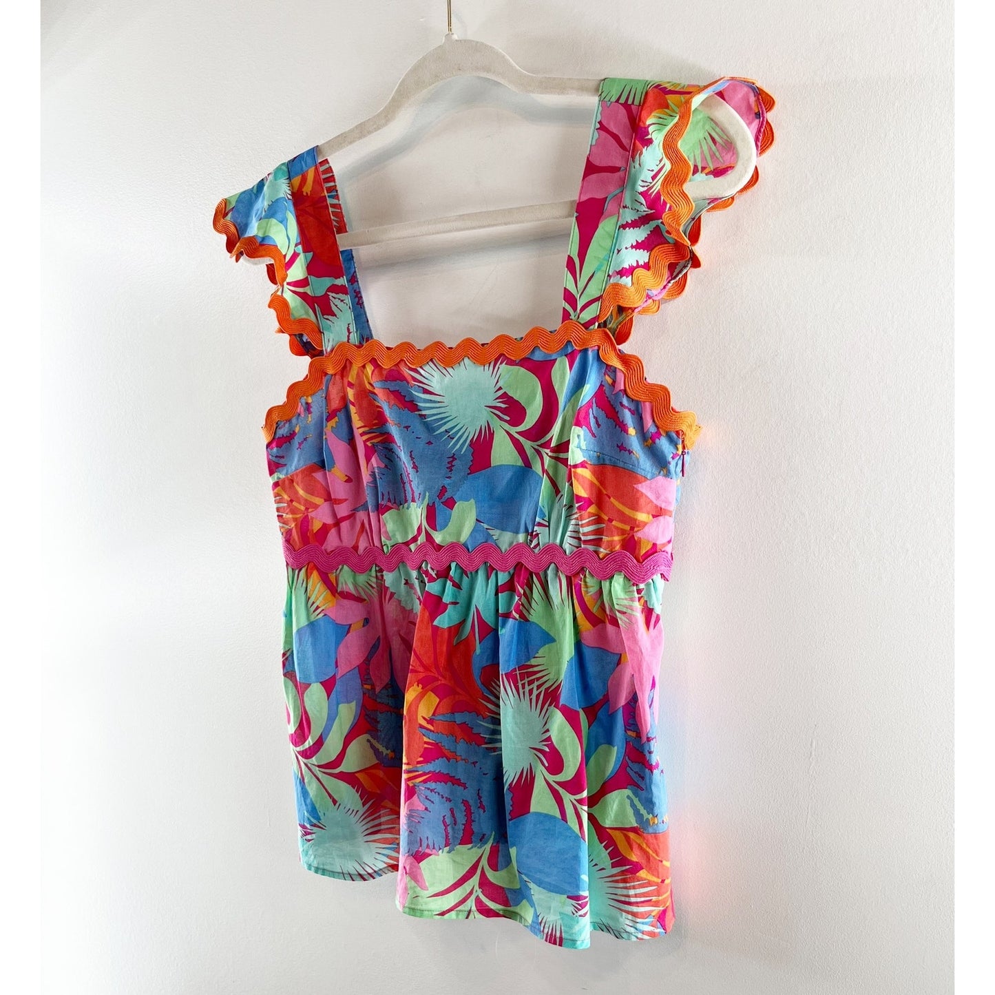 Greylin Skyler Ruffle Scallop Trim Babydoll Square Neck Tropical Top Pink Small