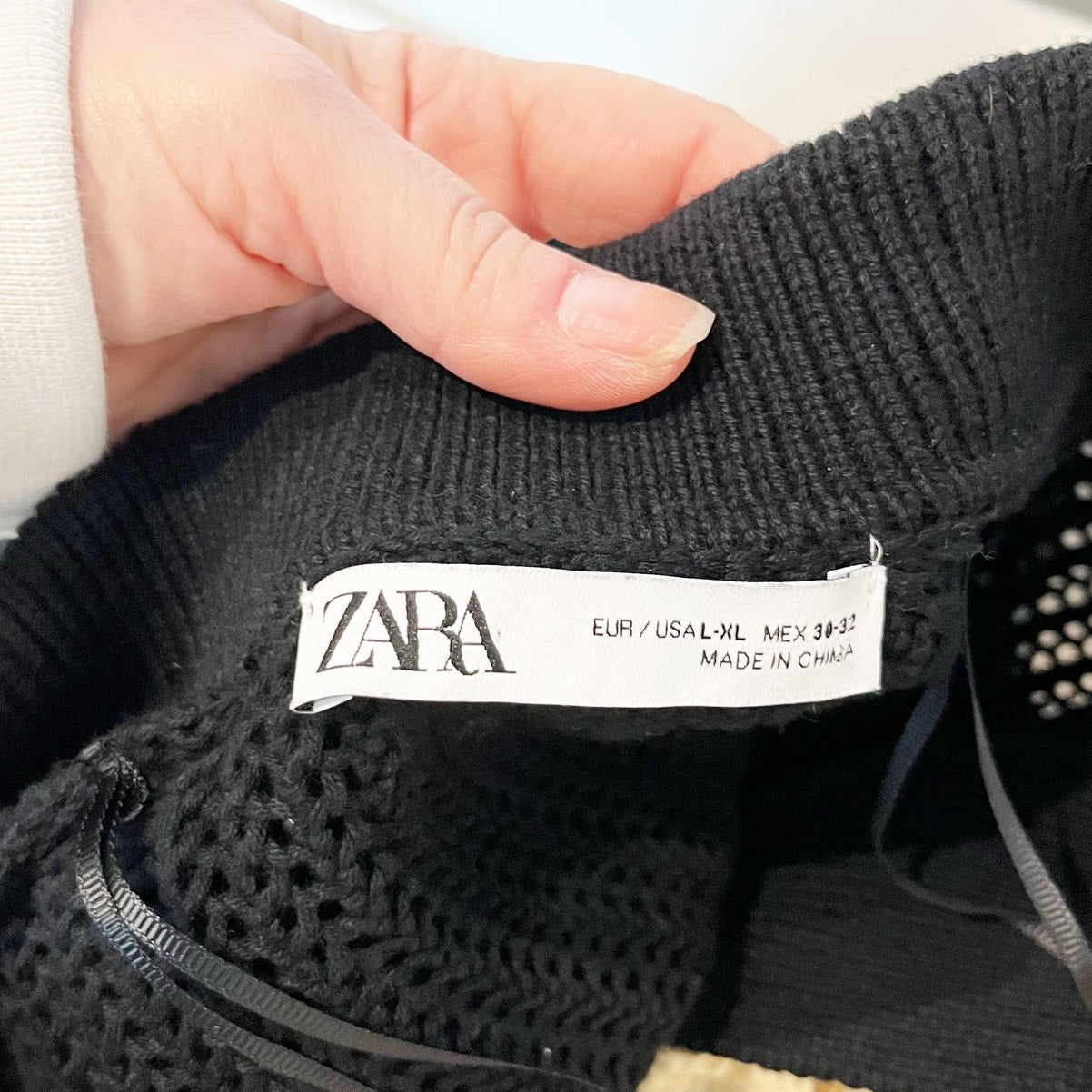 ZARA Crochet Button Up Floral Sunflower Short Sleeve Cardigan Sweater Black L/XL