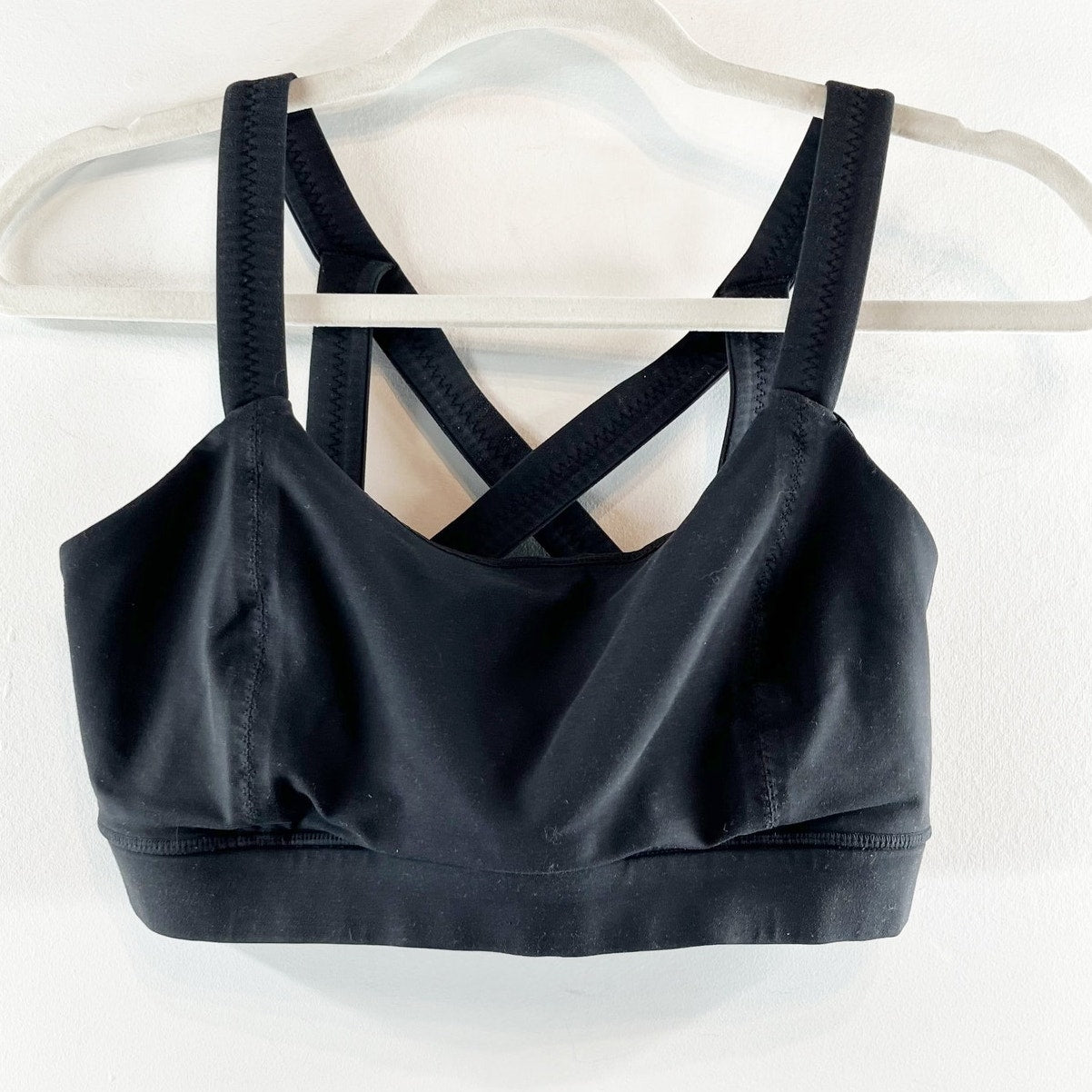 Lululemon Cross My Heart Sports Strappy Back Bra Black 10