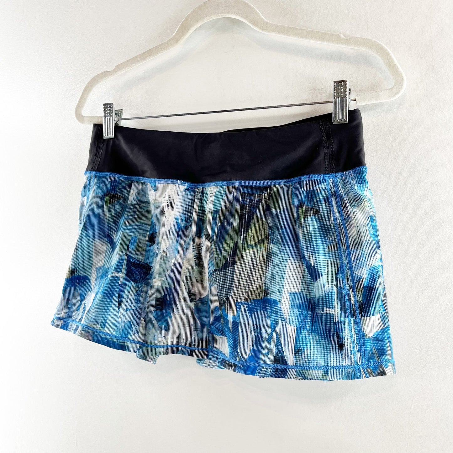 Lululemon Play Off The Pleats Skirt 13" Sun Dazed Multi Blue / Super Dark 6