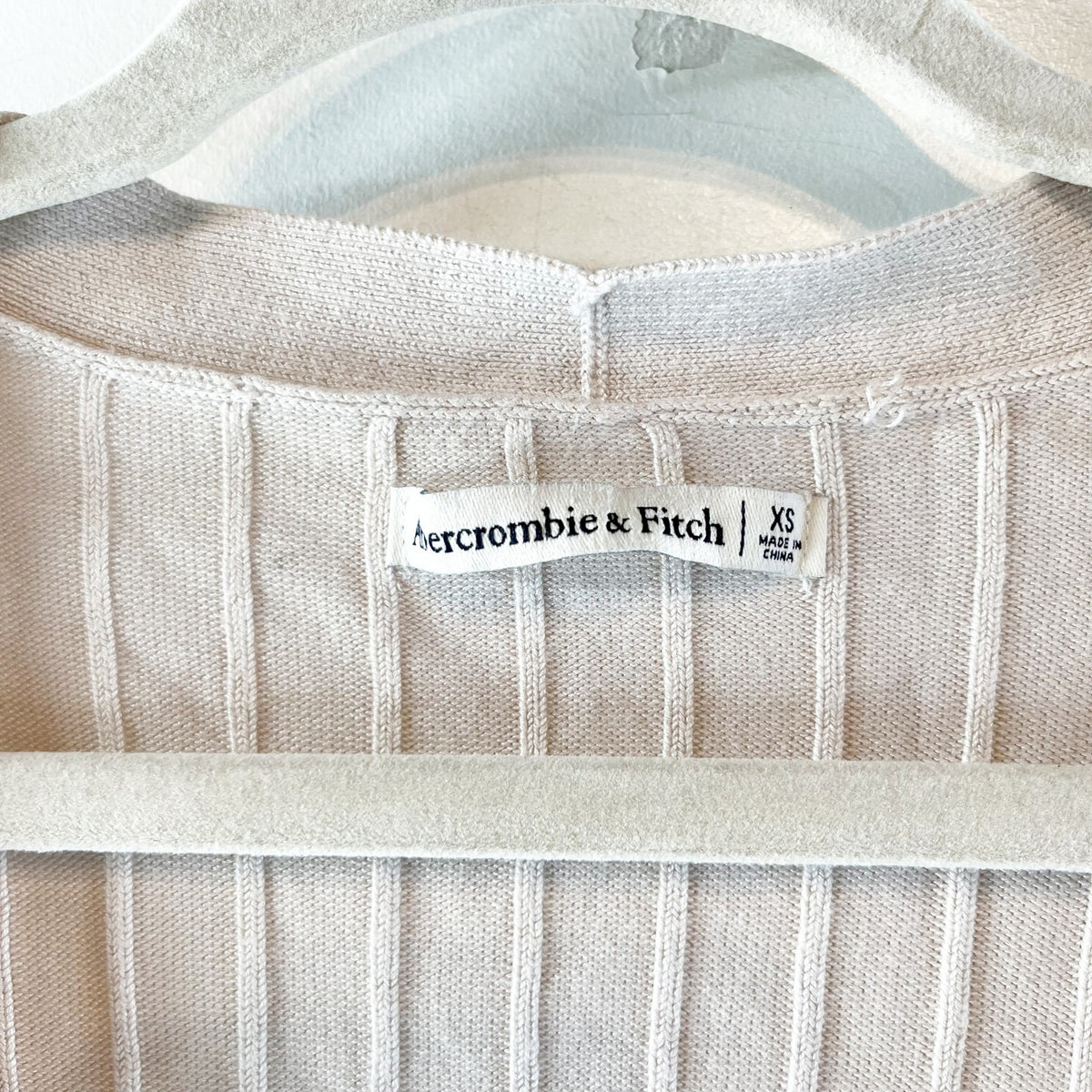 Abercrombie Long Sleeve V Neck Ribbed Sweater Cardigan Mini Dress Cream XS