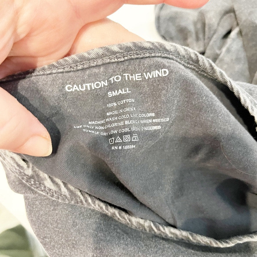 Caution To The Wind Cotton Mineral Wash Tiger Graphic Cropped T-Shirt Gray Small