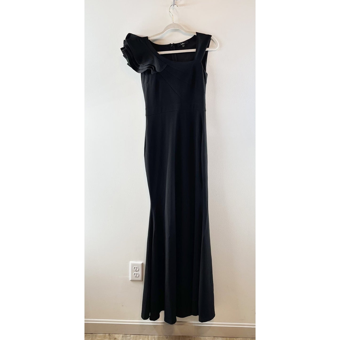 Lulus Lucette Sleeveless Ruffled Mermaid Maxi Dress Gown Black Medium