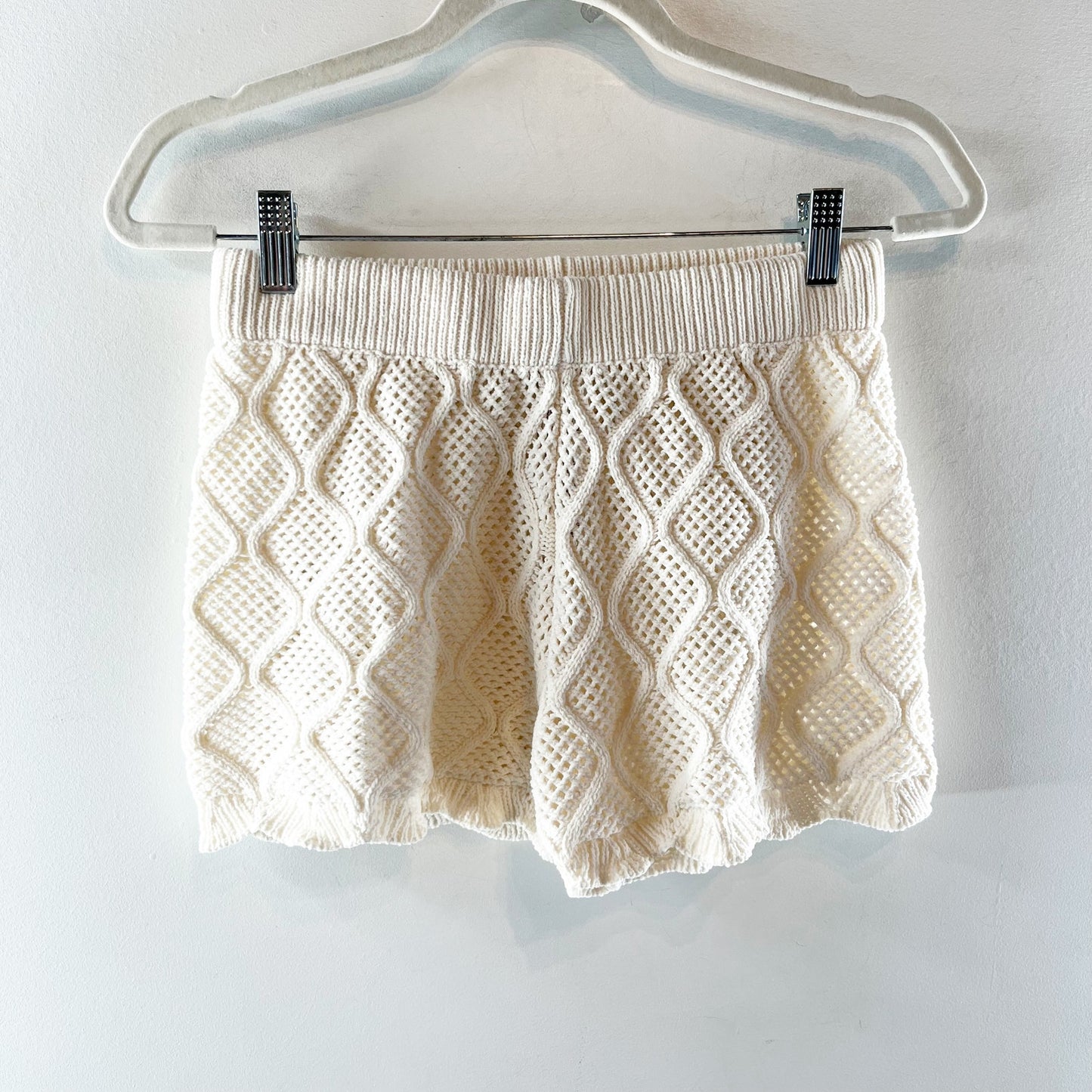 Zara Chenille Pull On High Rise Elastic Waist Crochet Knit Shorts Cream Medium