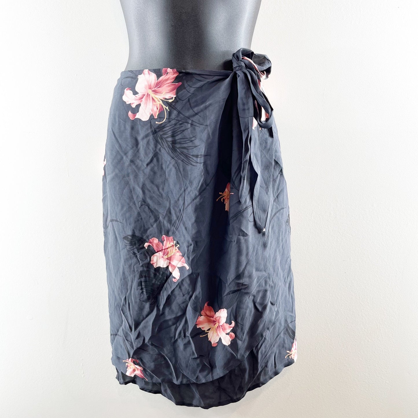Tommy Bahama Silk Luscious Lily Wrap Sarong Skirt Black Small