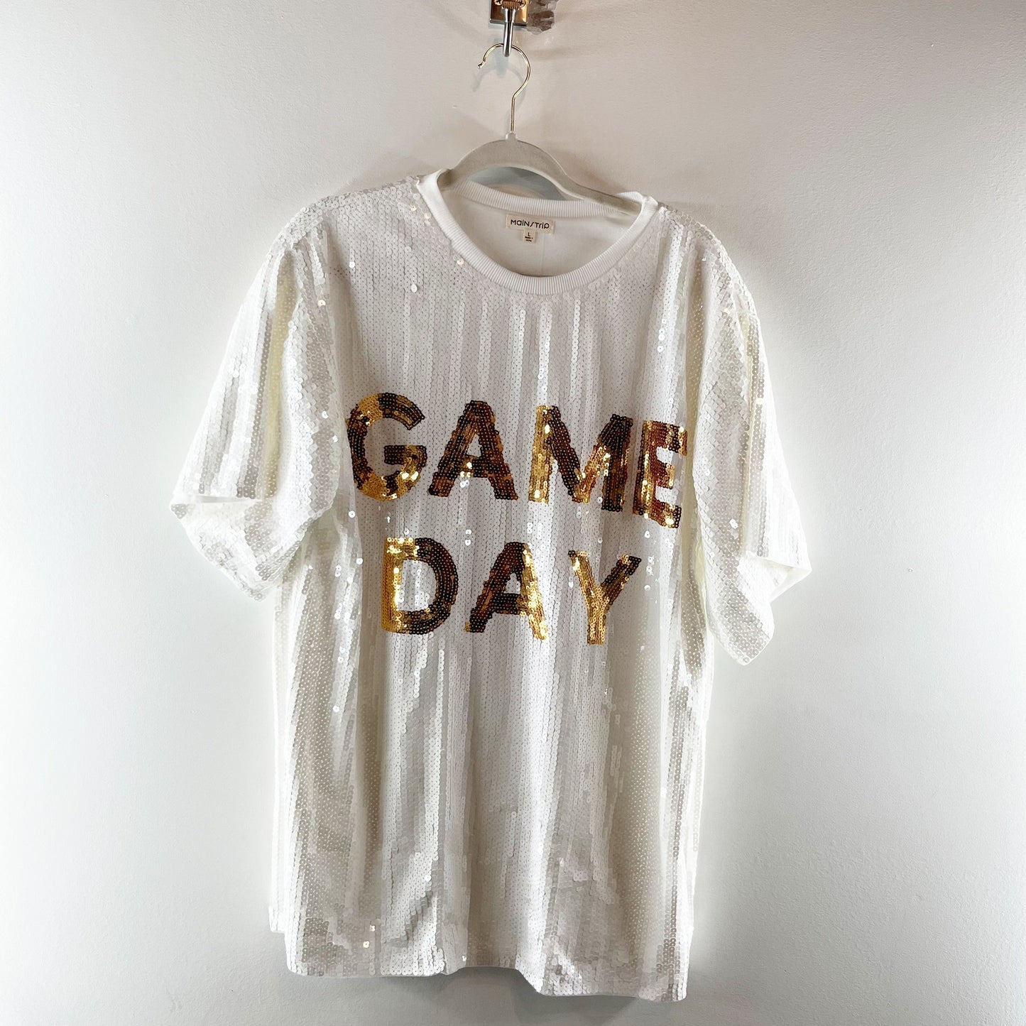 Main Strip Game Day Sequin Short Sleeve Crew Neck Tunic T-Shirt White Large