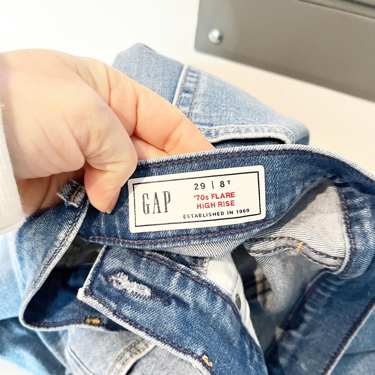 Gap High Rise Patched '70s Flare Bell Bottom Jeans Light Indigo Blue 8 Tall