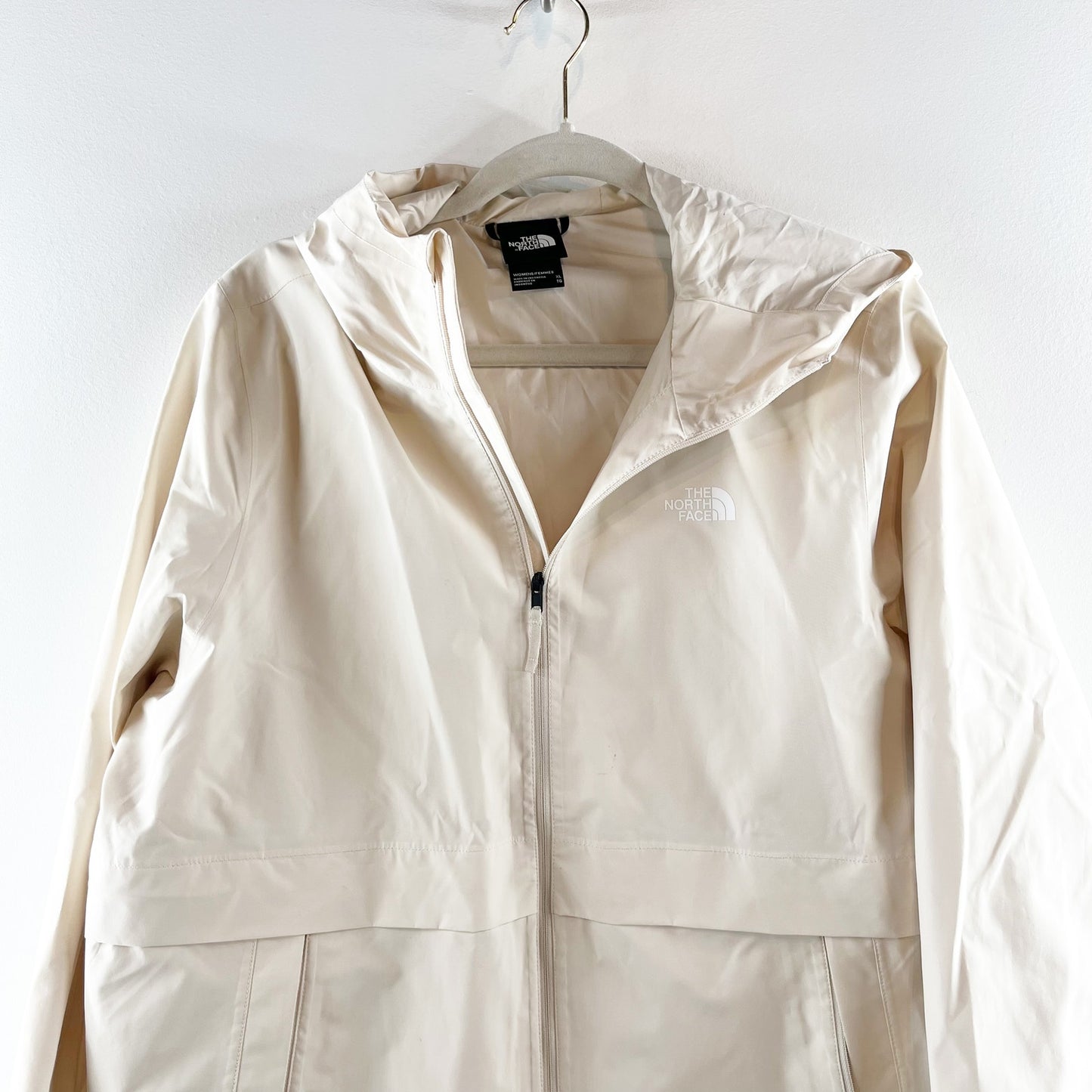 The North Face Hanging Lake Anorak Rain Coat Jacket Cream XL