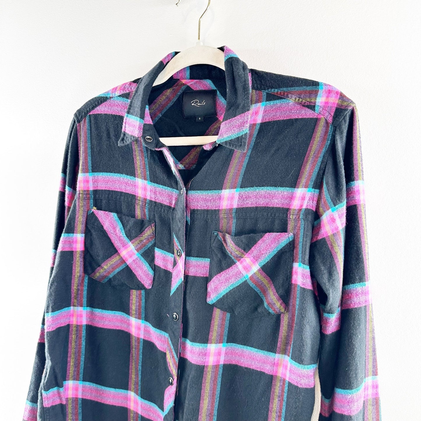 Rails Leo Long Sleeve Plaid Flannel Button Up Shirt Top Onyx Magenta Cayenne S