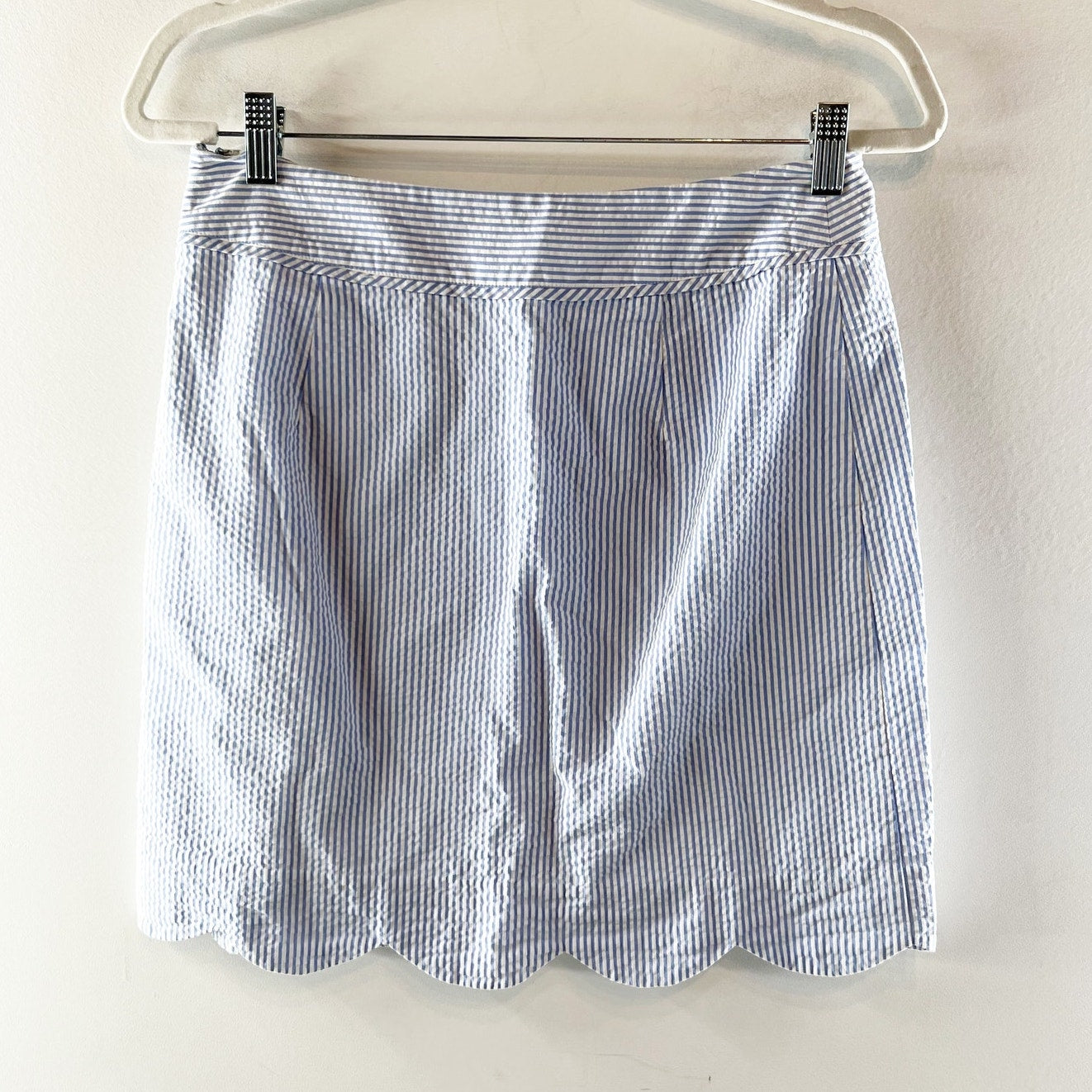 Vineyard Vines Performance Seersucker High Rise Scalloped Skort Blue White 4