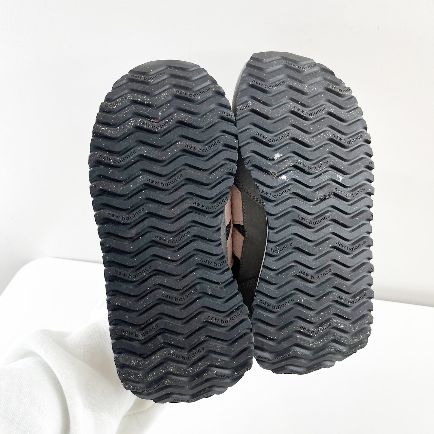 New Balance 237 Casual Lace Up Shoes Sneakers Gray Pink 7