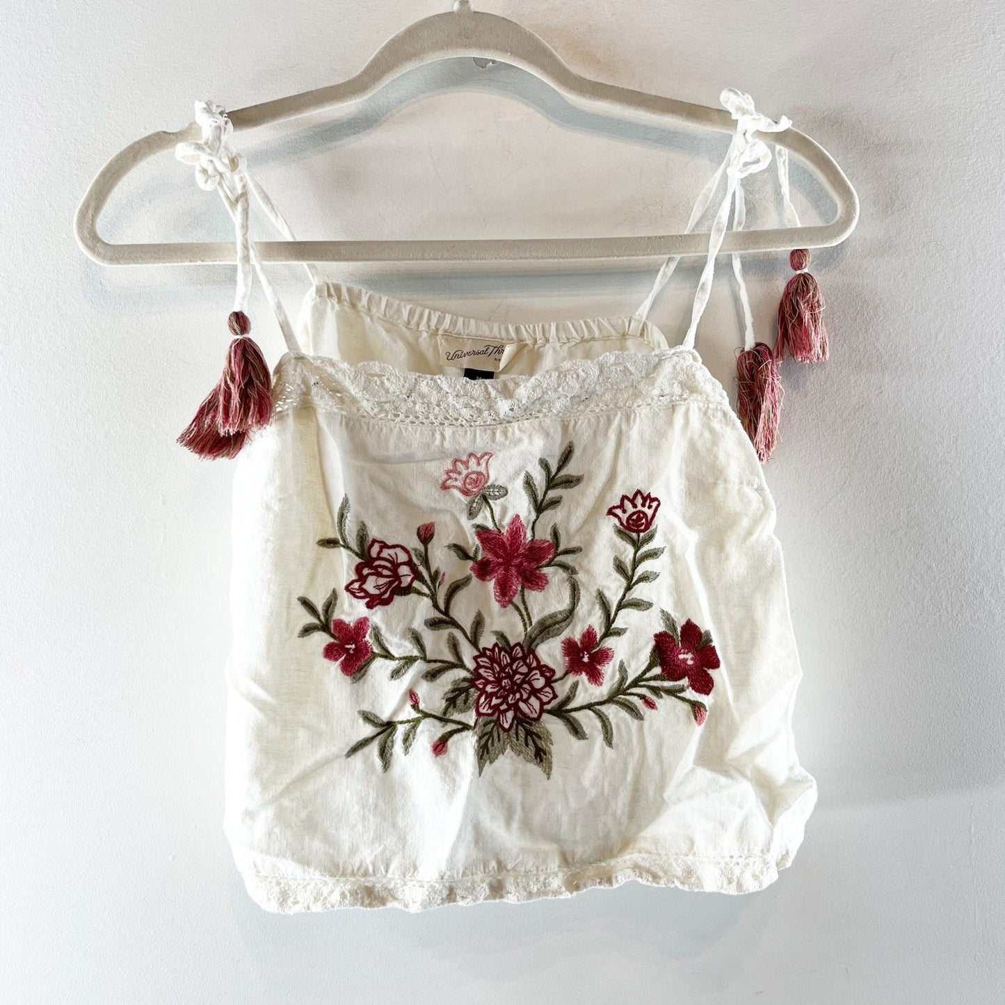 Universal Thread Floral Embroidered Sleeveless Tie Strap Tank Top Cream Medium