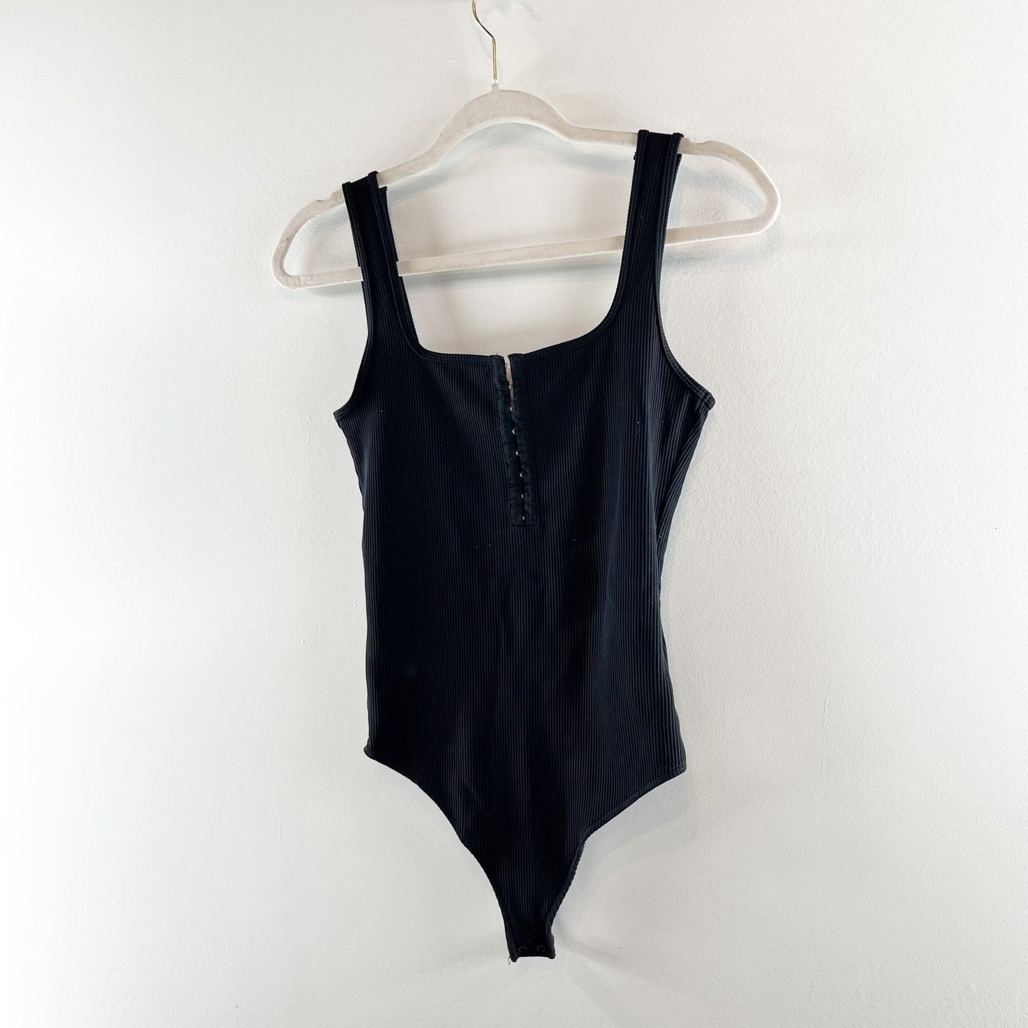 Abercrombie & Fitch Sleeveless Square Neck Ribbed Thong Bodysuit Black Medium