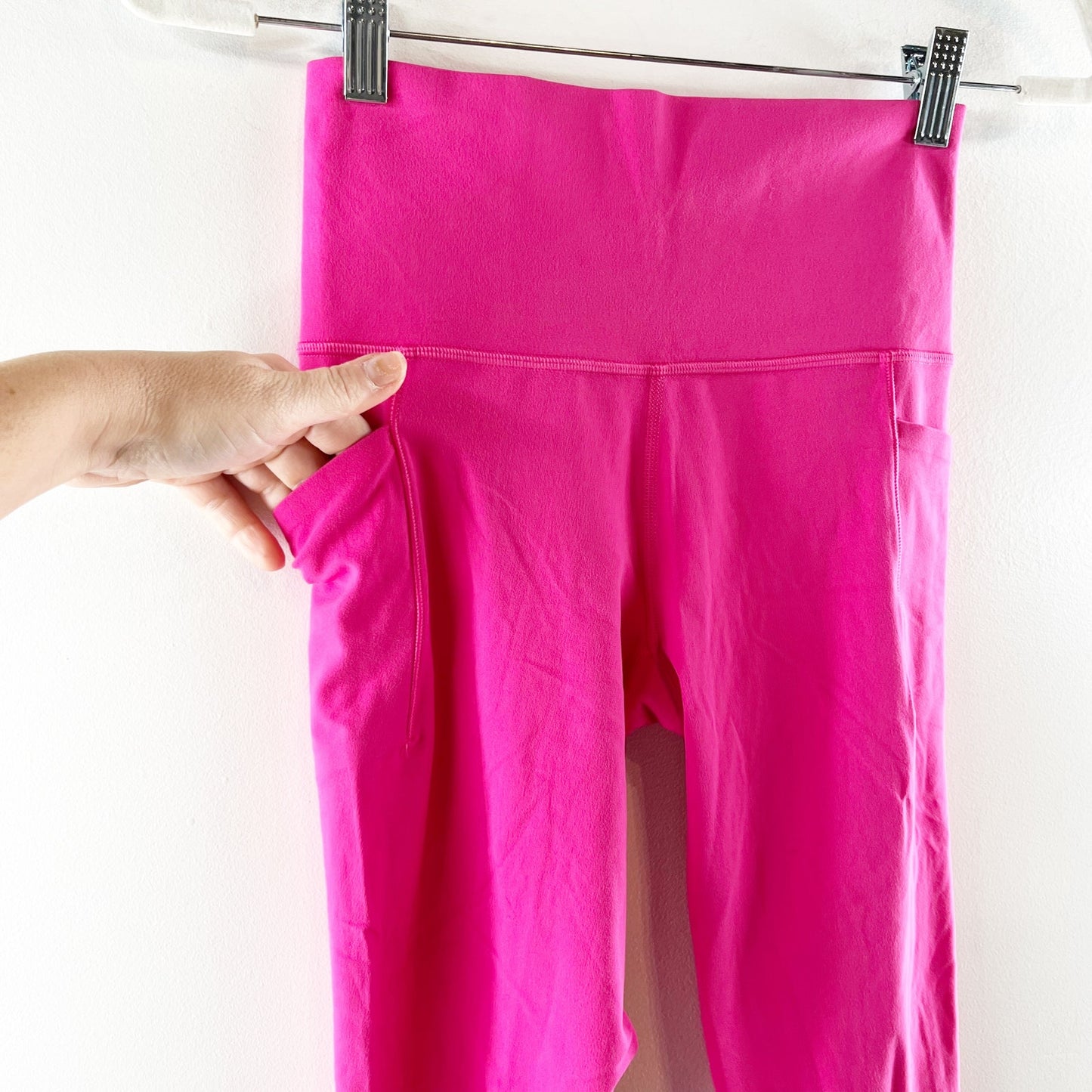 Athleta Salutation Stash High Waisted 7/8 Tight Leggings Hot Pink XS