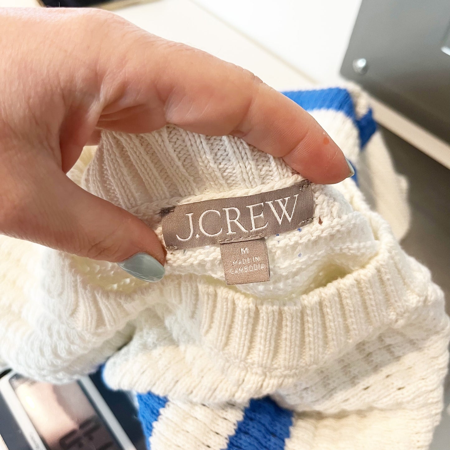 J. Crew Textured Striped Long Sleeve Crewneck Pullover Sweater White Blue Medium