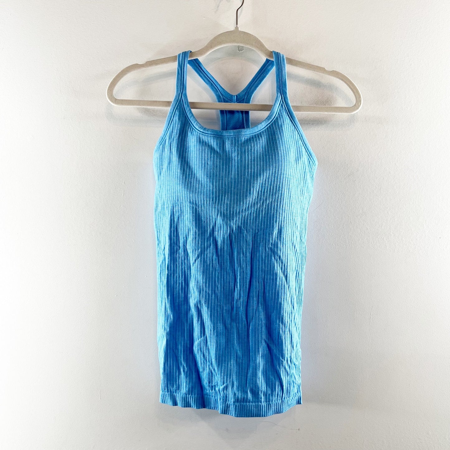 Lululemon Ebb to Street Tank Top Light Support B/C Cup Cornflower Blue 6