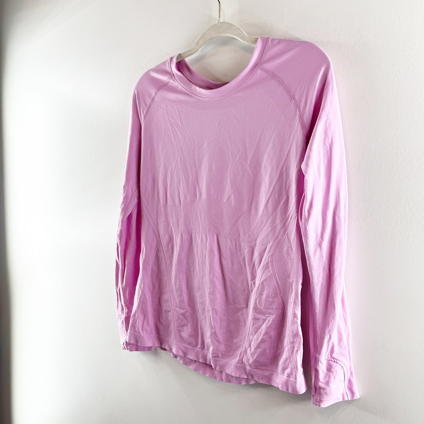 Athleta Momentum Seamless Long Sleeve  Activewear Top Bubblegum Pink Large