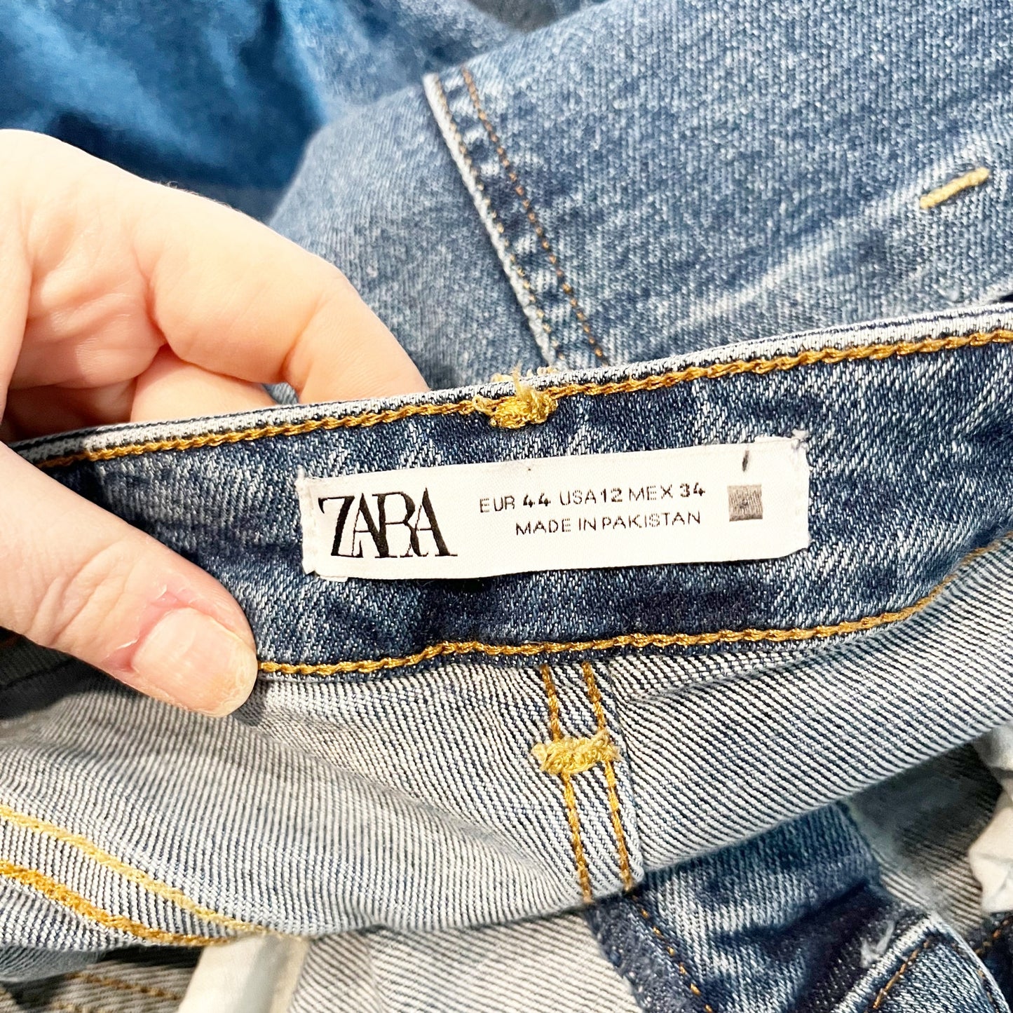 ZARA High Rise Flare Leg Denim Jeans Dark Wash 12