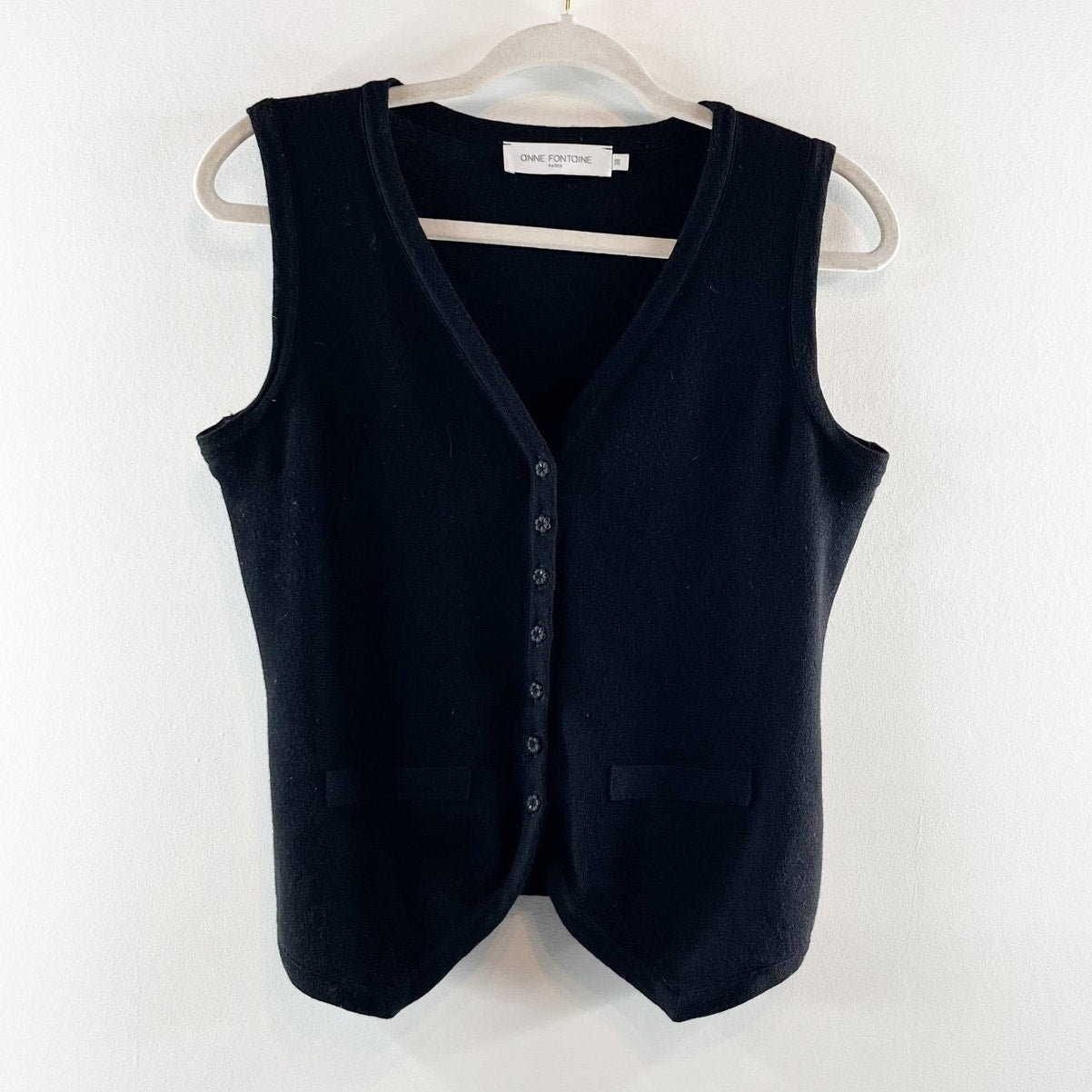 Anne Fontaine Paris Sleeveless Button Front V-Neck Sweater Vest Black 38