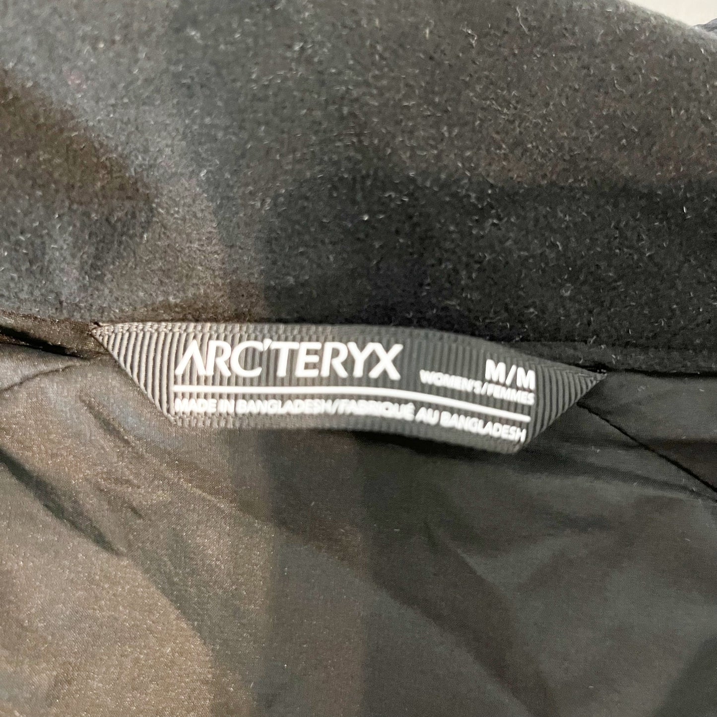 Arc'teryx Veilance Atom LT Sleeveless Stand Collar Full Zip Vest Black Medium