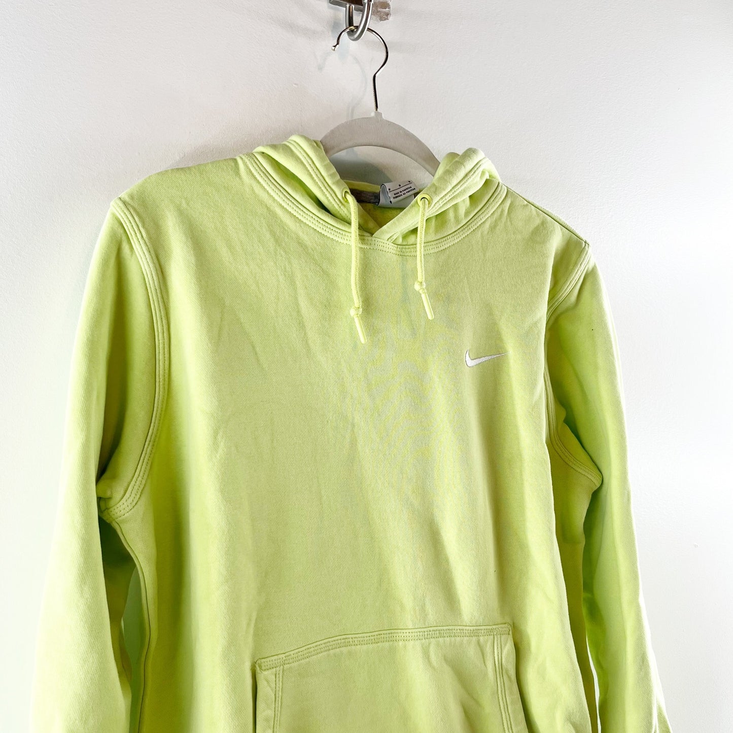 Nike Club Long Sleeve Pullover Hoodie Sweatshirt Neon Green Medium