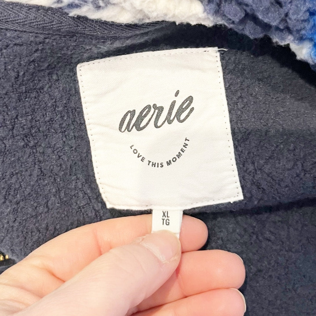 Aerie Hometown Holiday 1/4 Zip Fleece Pullover Jacket Sweatshirt Blue XL