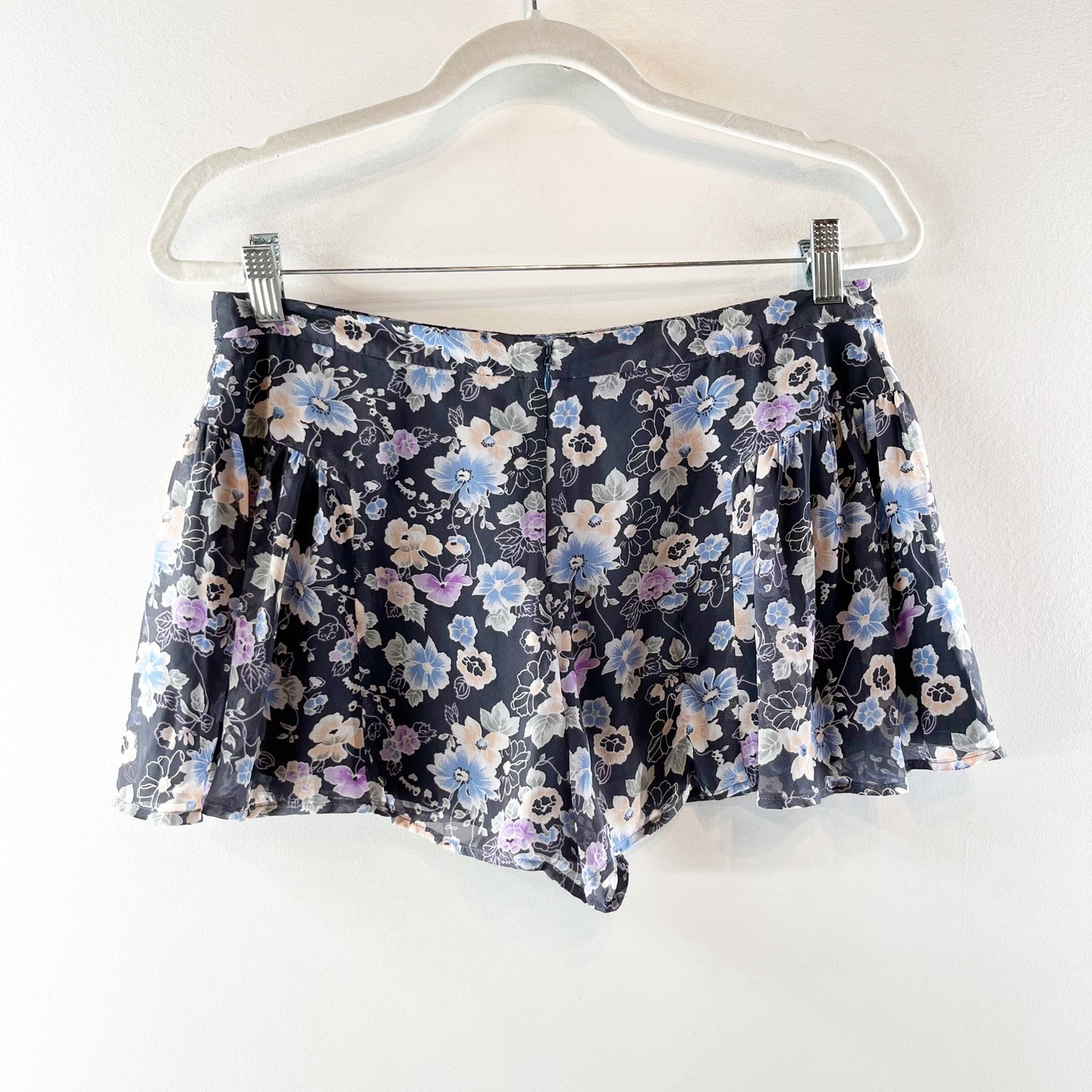Free People Flowy Floral Print Chiffon Micro Shorts Black Purple 4