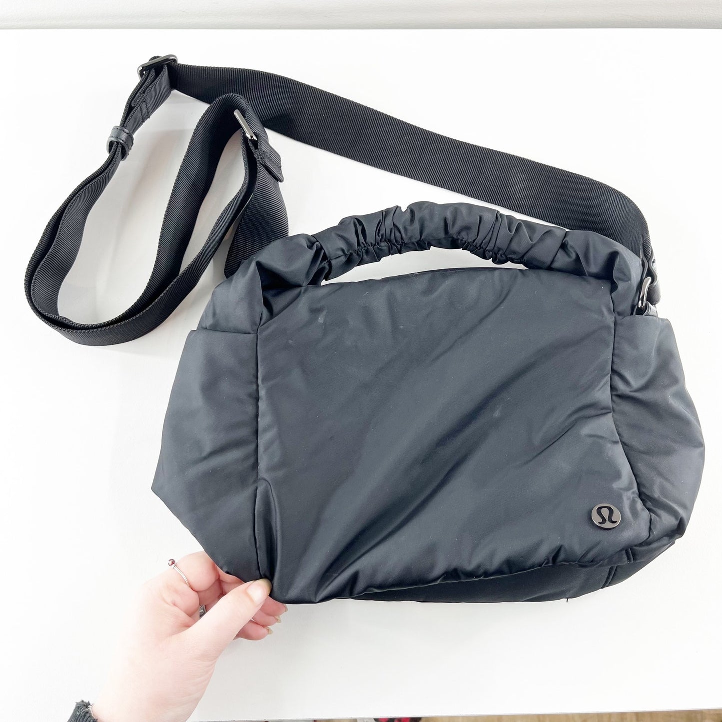 Lululemon Gathered Handle Crossbody Bag 6L Black