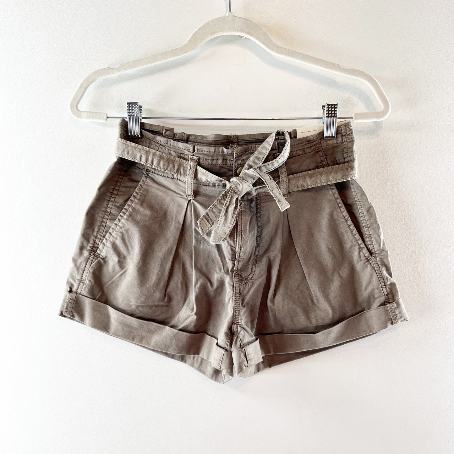 American Eagle Super High Rise Cuffed Paperbag Belted Shorts Tan Brown 0