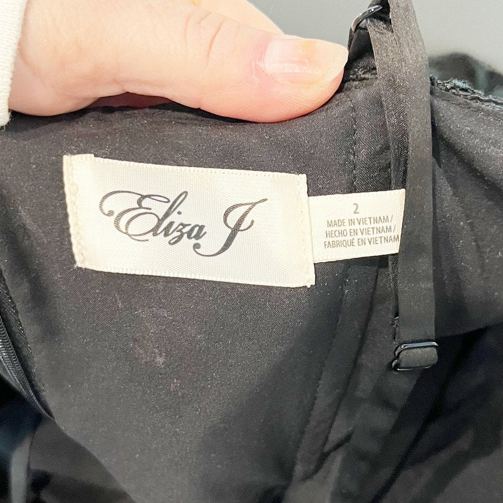 Eliza J Sweetheart Neckline Lace Mini Dress Green Black 2